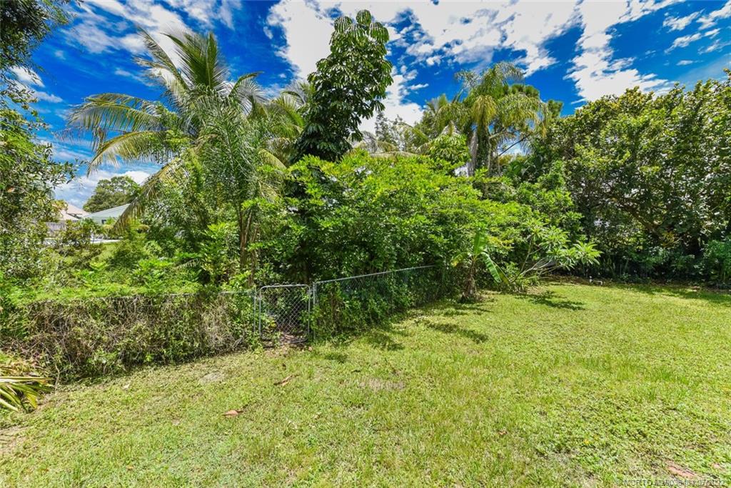 446 Cardinal Trail Stuart, FL 34997 - Photo 27 of 40