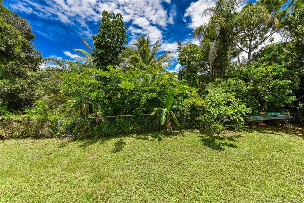 446 Cardinal Trail Stuart, FL 34997 - Photo 32 of 40