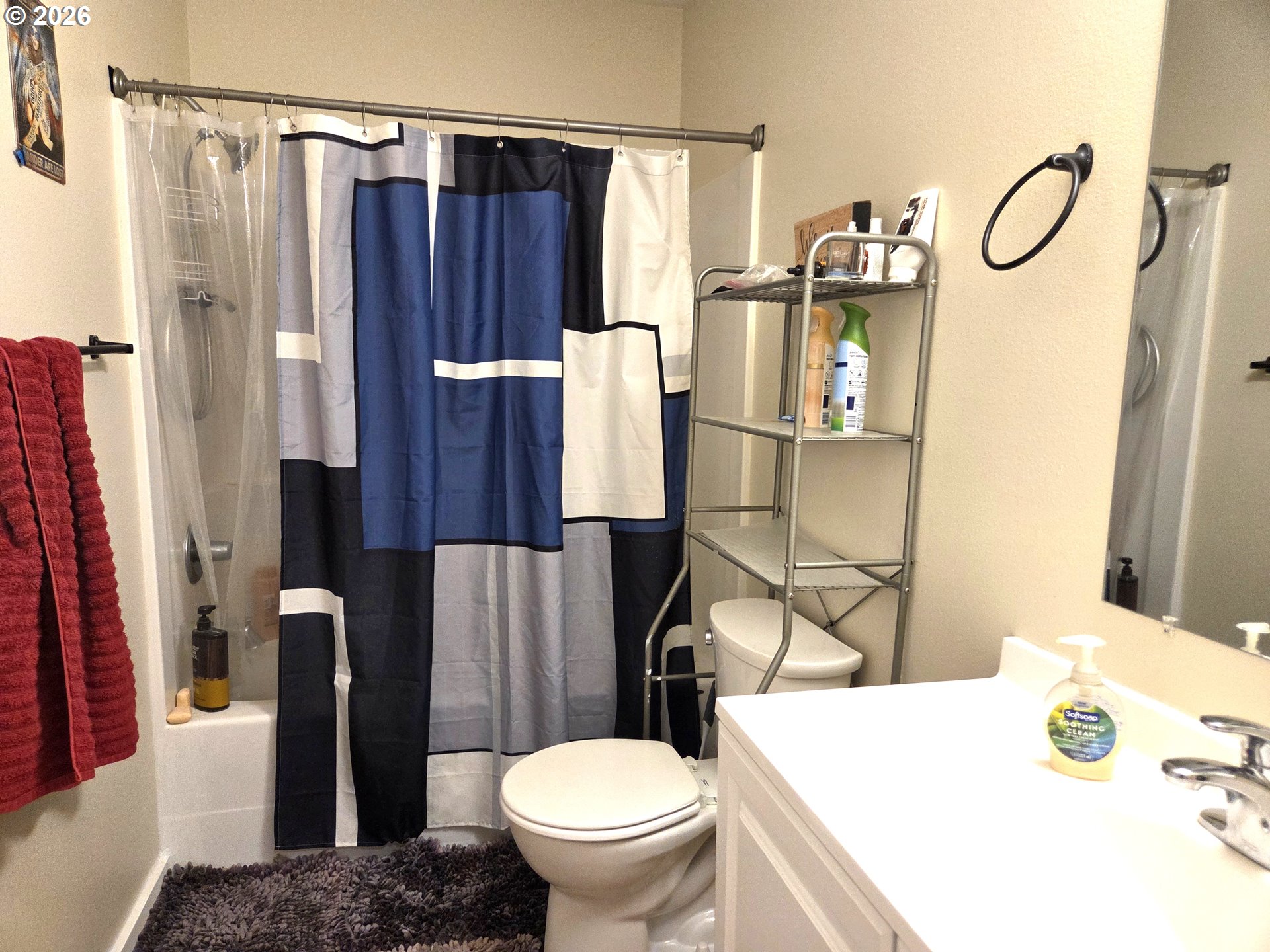 2904 North 3rd Street La Grande, OR 97850 - Photo 6 of 14 a bathroom with a sink toilet and shower