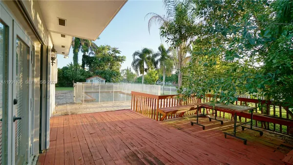 $5,200 | 9220 Southwest 103rd Avenue, Miami, FL 33176