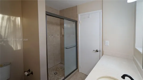 $5,200 | 9220 Southwest 103rd Avenue, Miami, FL 33176