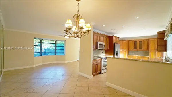 $5,200 | 9220 Southwest 103rd Avenue, Miami, FL 33176