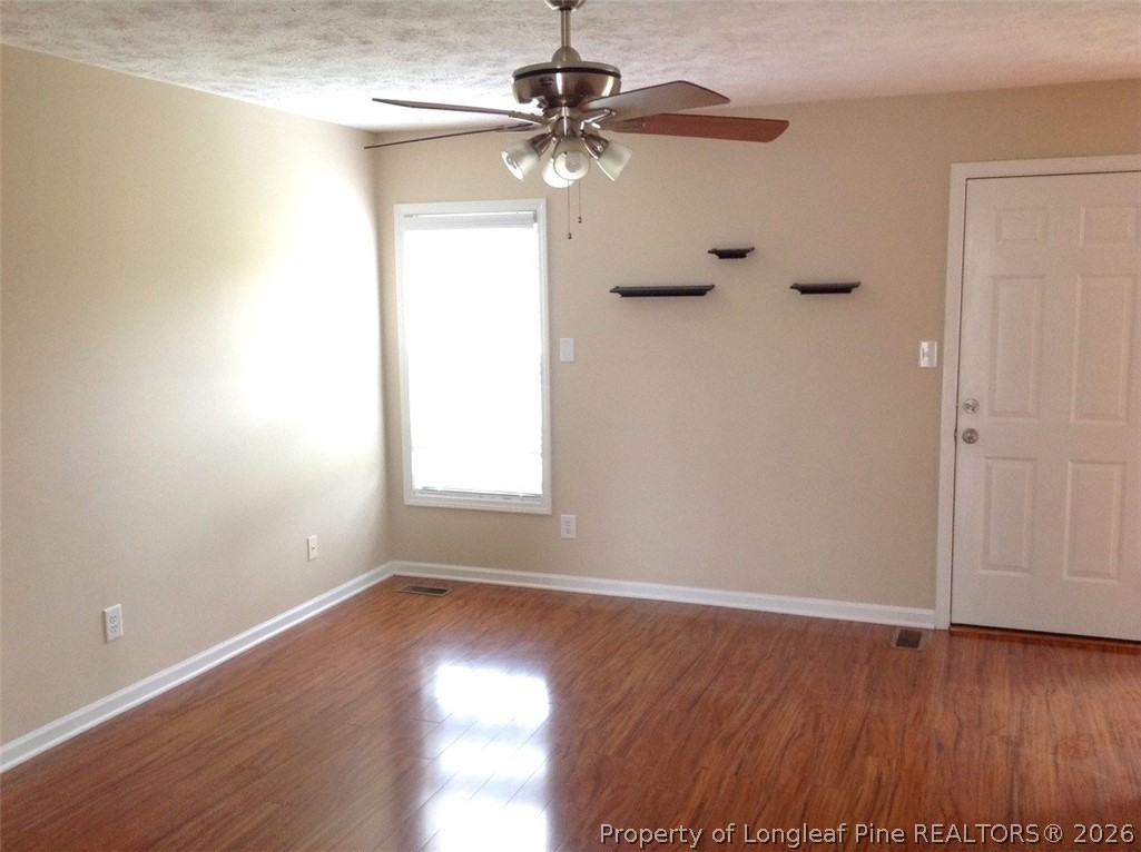 51 Longleaf Circle Cameron, NC 28326 - Photo 3 of 16 Great Room