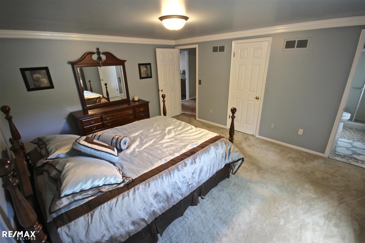 61251 North Ridge Trail Washington, MI 48094 - Photo 24 of 69 31299465-23.JPG