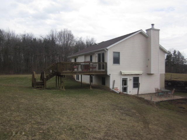 1593 Bachman Road Hastings, MI 49058 - Photo 17 of 20 045.JPG