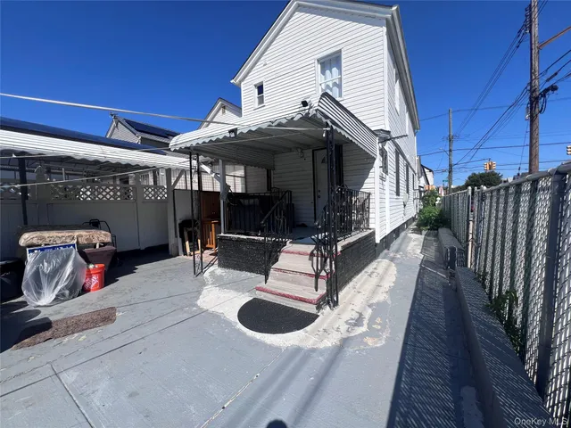 $769,000 | 124-18 107th Avenue | South Ozone Park