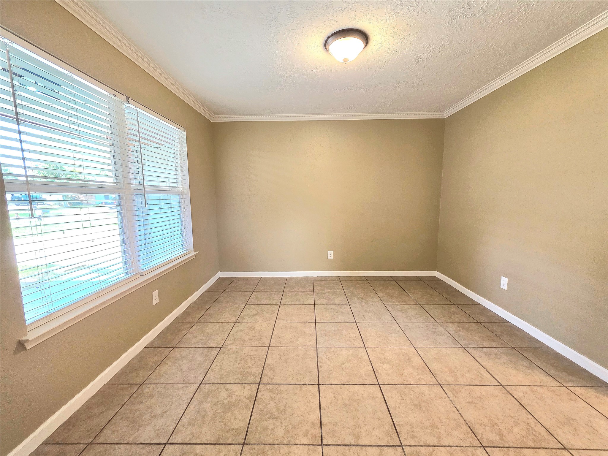 6510 Lynngate Drive Spring, TX 77373 - Photo 5 of 18