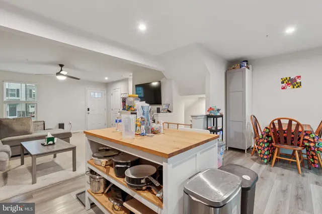 a view of kitchen with breakfast area