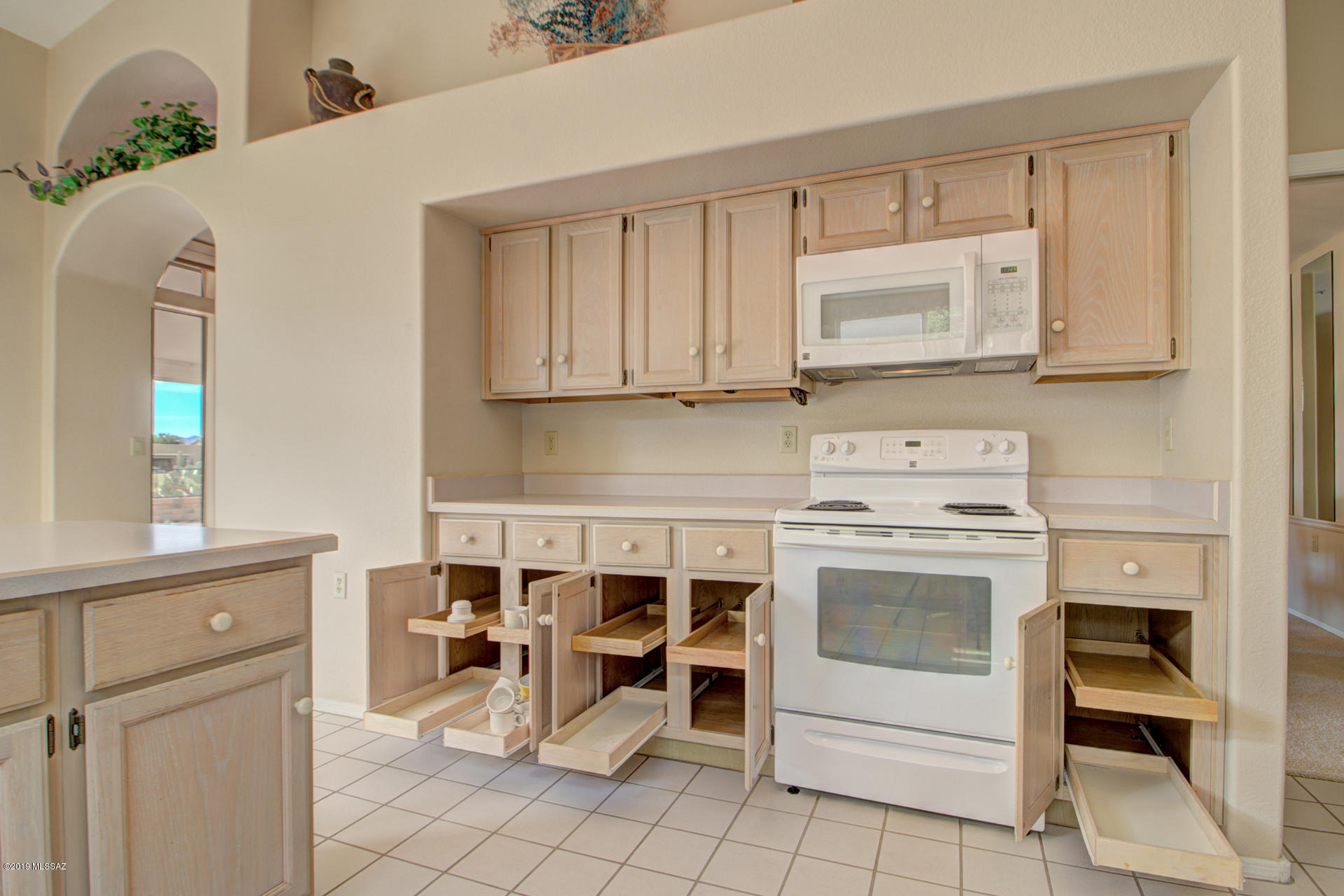 1501 North Bank Swallow Road Green Valley, AZ 85614 - Photo 16 of 24 Gallery Image 16