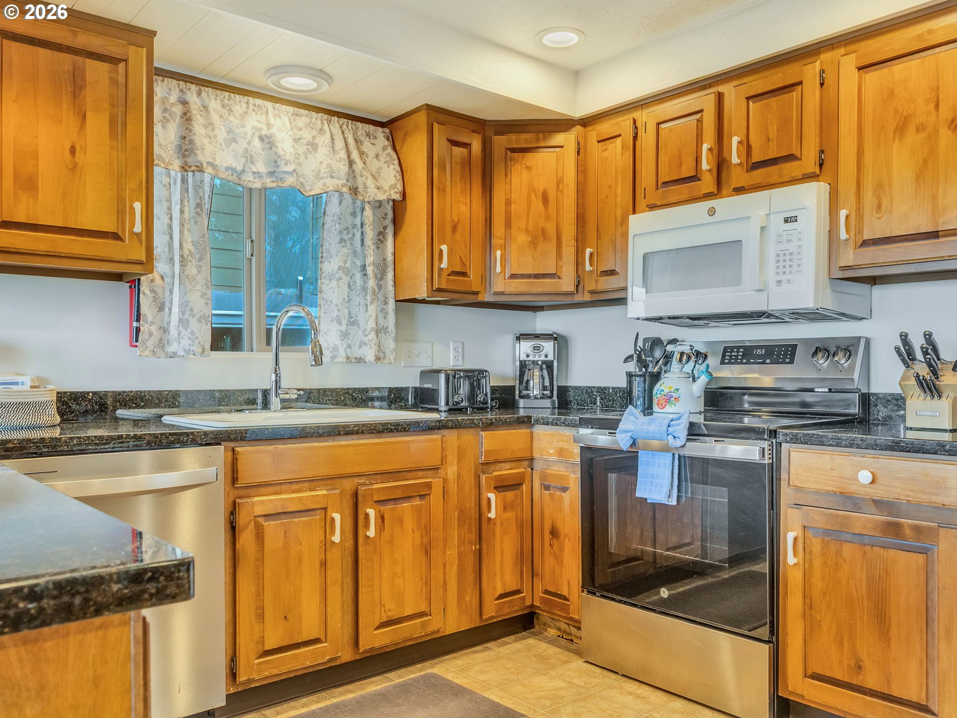 1221 South Promenade Seaside, OR 97138 - Photo 17 of 44