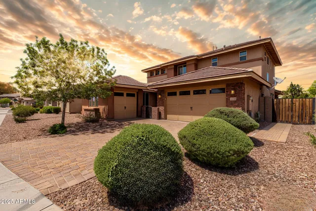 $785,000 | 3338 East Coconino Drive, Gilbert, AZ 85298