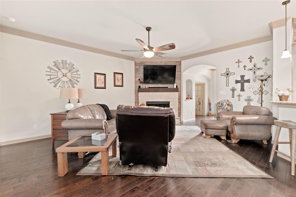 133 High Ridge Court Decatur, TX 76234 - Photo 6 of 33