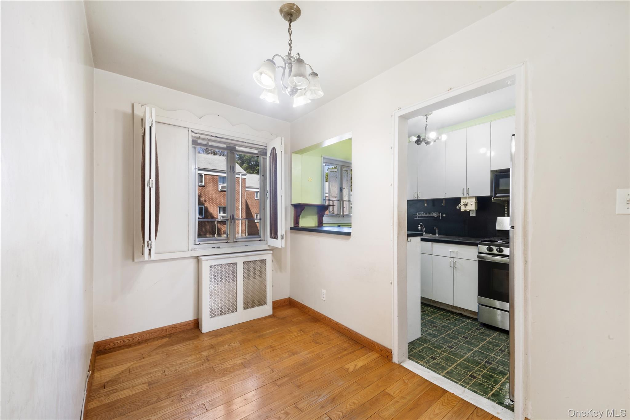 226-29 Manor Road, Unit UPPR Queens, NY 11427 - Photo 6 of 21
