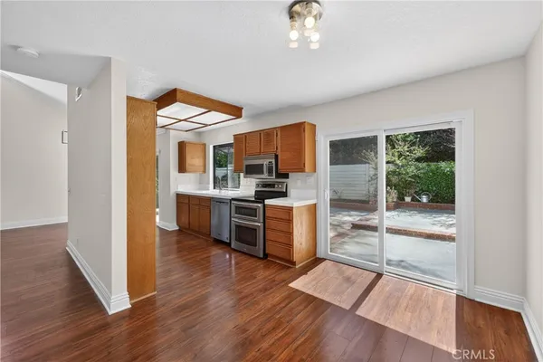 $1,259,000 | 49 Winterhaven, Irvine, CA 92614