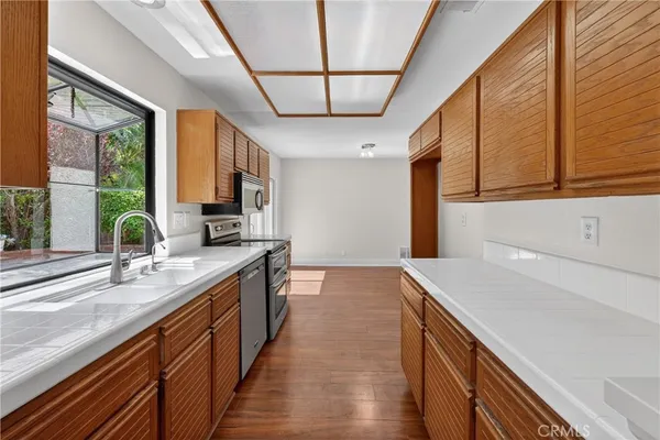 $1,259,000 | 49 Winterhaven, Irvine, CA 92614