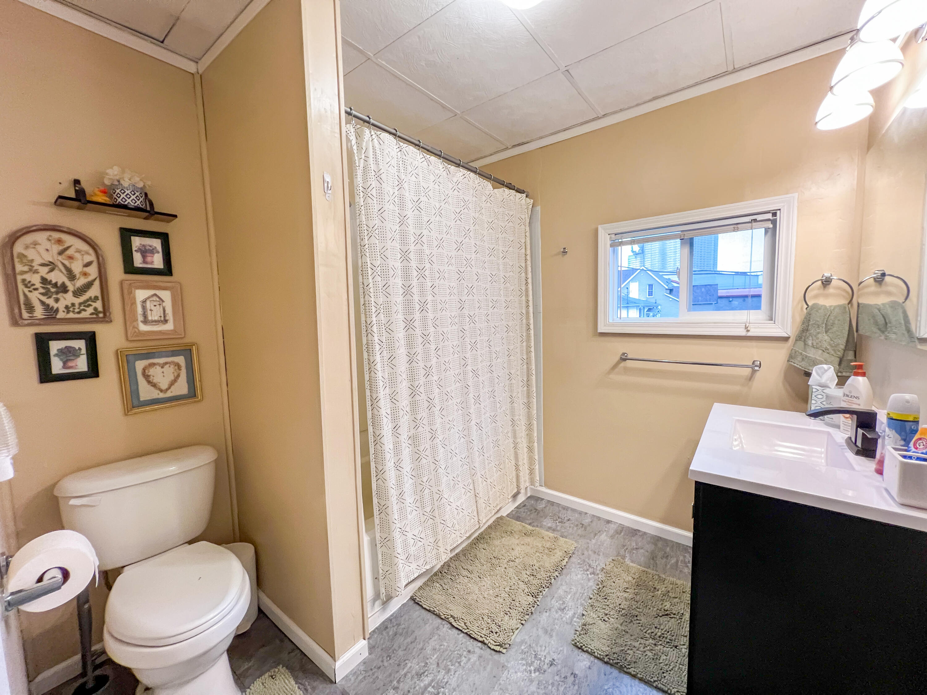 906 Center Street Wilton, WI 54670 - Photo 27 of 66 Bathroom