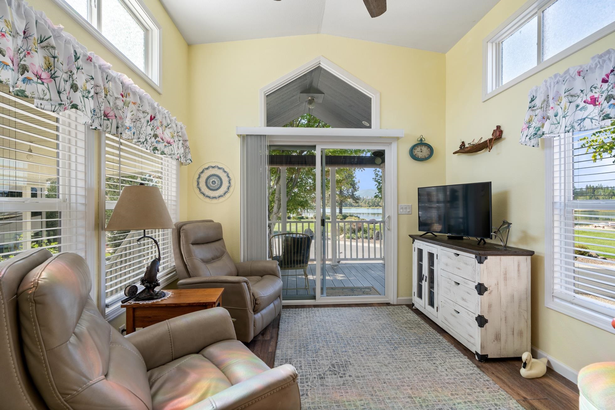 71 Pathfinder Lane Usk, WA 99180 - Photo 26 of 50