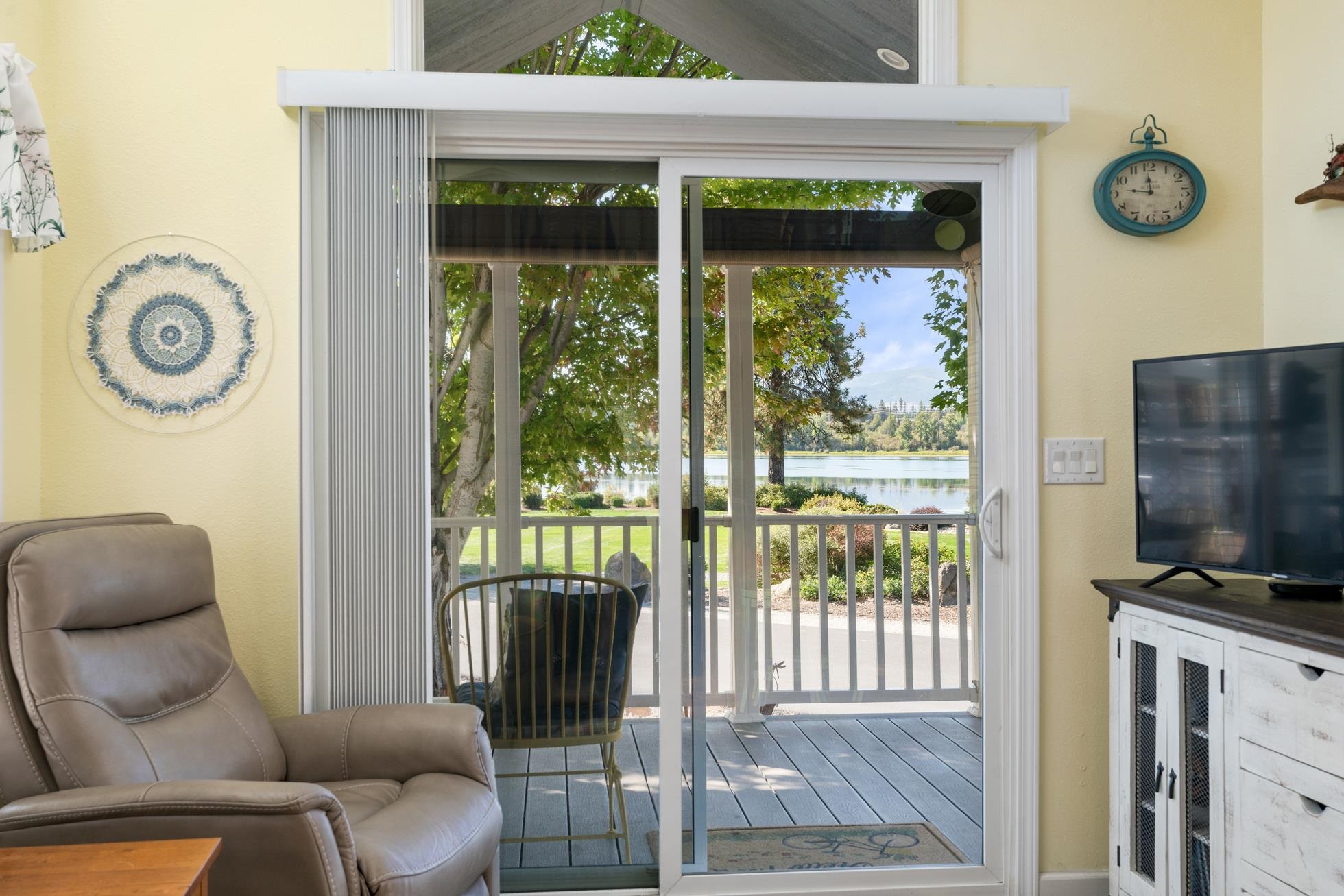 71 Pathfinder Lane Usk, WA 99180 - Photo 27 of 50