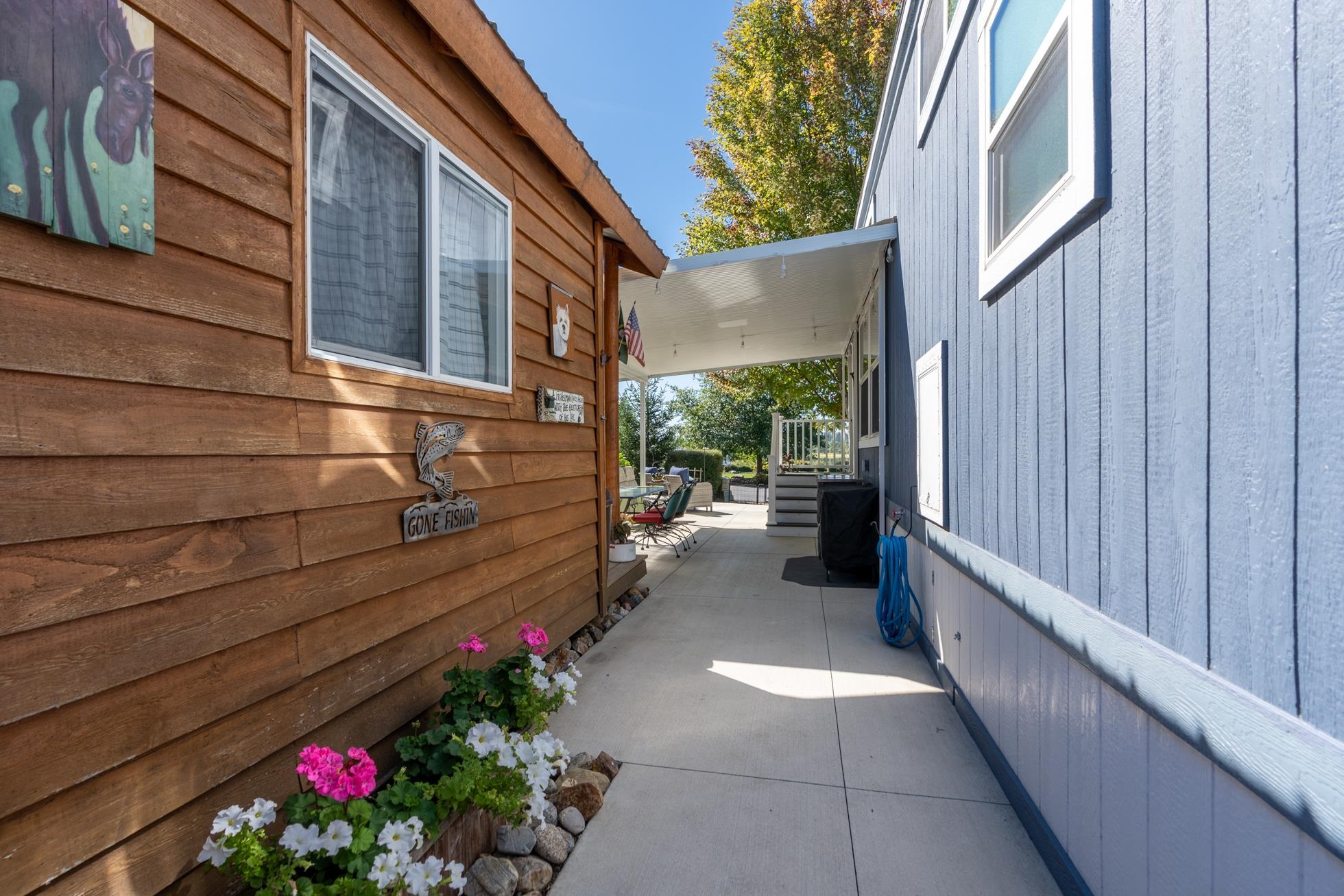 71 Pathfinder Lane Usk, WA 99180 - Photo 7 of 50