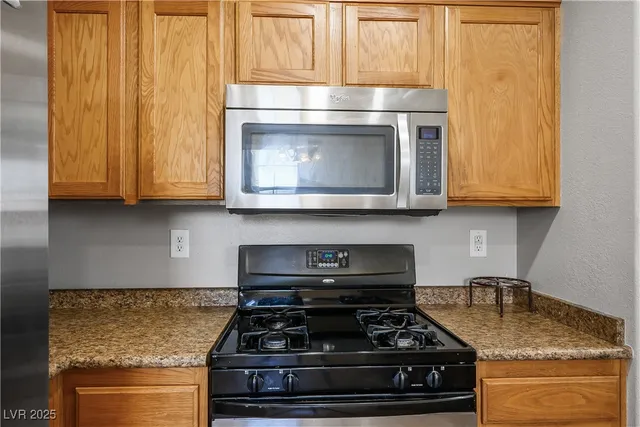 $1,595 | 50 Aura De Blanco Street, Unit 10203, Henderson, NV 89074