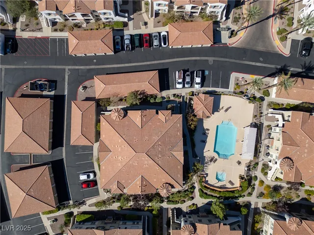 $1,595 | 50 Aura De Blanco Street, Unit 10203, Henderson, NV 89074