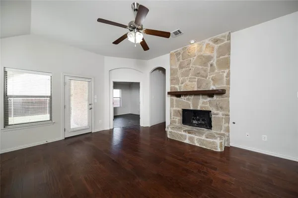 $2,500 | 5609 Centeridge Lane, McKinney, TX 75071