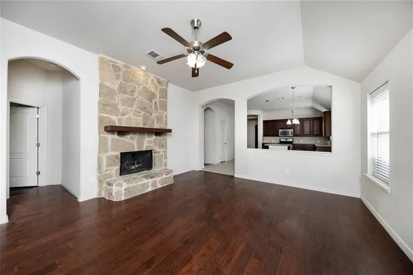 $2,500 | 5609 Centeridge Lane, McKinney, TX 75071