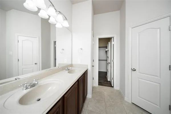 $2,500 | 5609 Centeridge Lane, McKinney, TX 75071