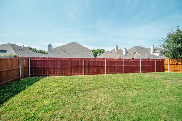 $2,500 | 5609 Centeridge Lane, McKinney, TX 75071