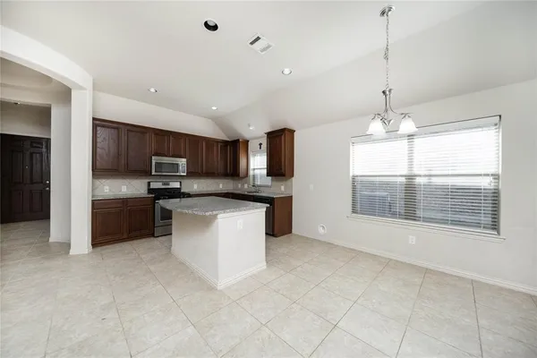 $2,500 | 5609 Centeridge Lane, McKinney, TX 75071