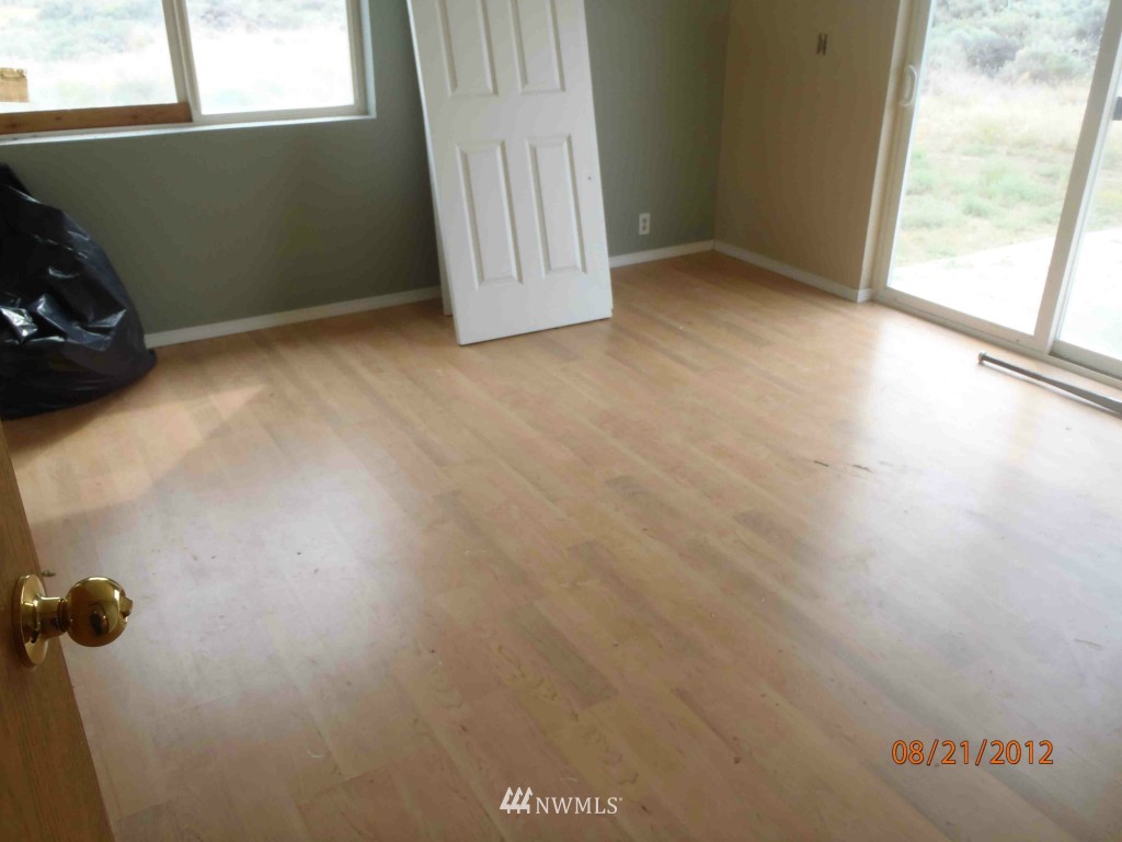 19133 Sw Road Quincy, WA 98848 - Photo 5 of 9 Gallery Image 5