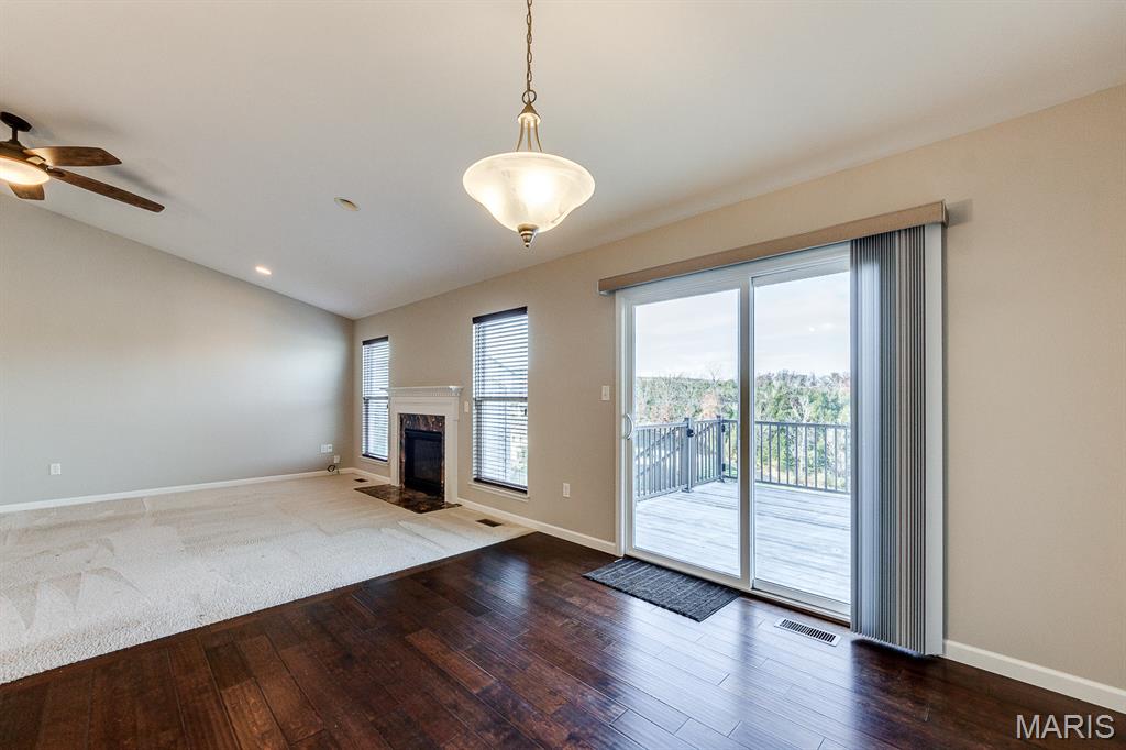 925 Meramec Grove Drive Ballwin, MO 63021 - Photo 11 of 50