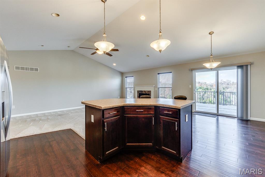 925 Meramec Grove Drive Ballwin, MO 63021 - Photo 15 of 50