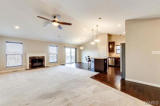 $3,000 | 925 Meramec Grove Drive, Ballwin, MO 63021