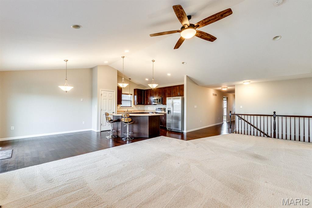 925 Meramec Grove Drive Ballwin, MO 63021 - Photo 7 of 50