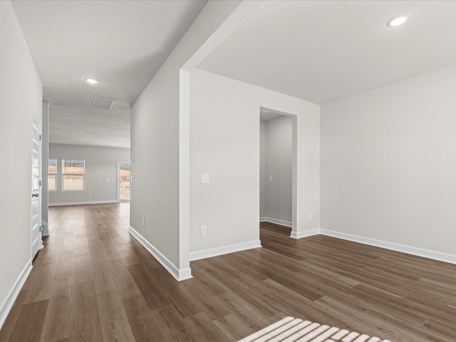 137 Firehole Road Gray Court, SC 29645 - Photo 3 of 40 Gallery Image 3
