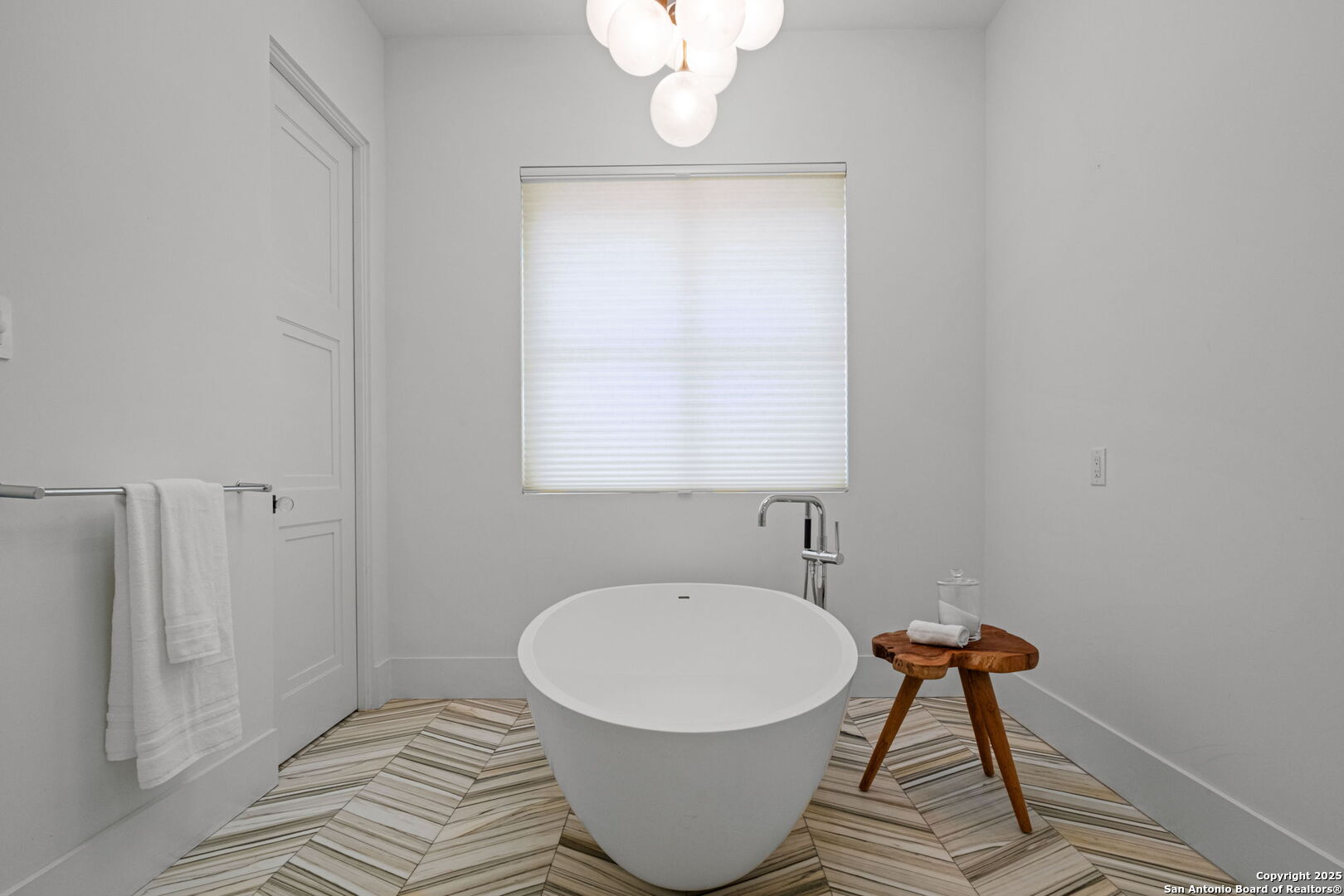 730 Elizabeth Road San Antonio, TX 78209 - Photo 25 of 37