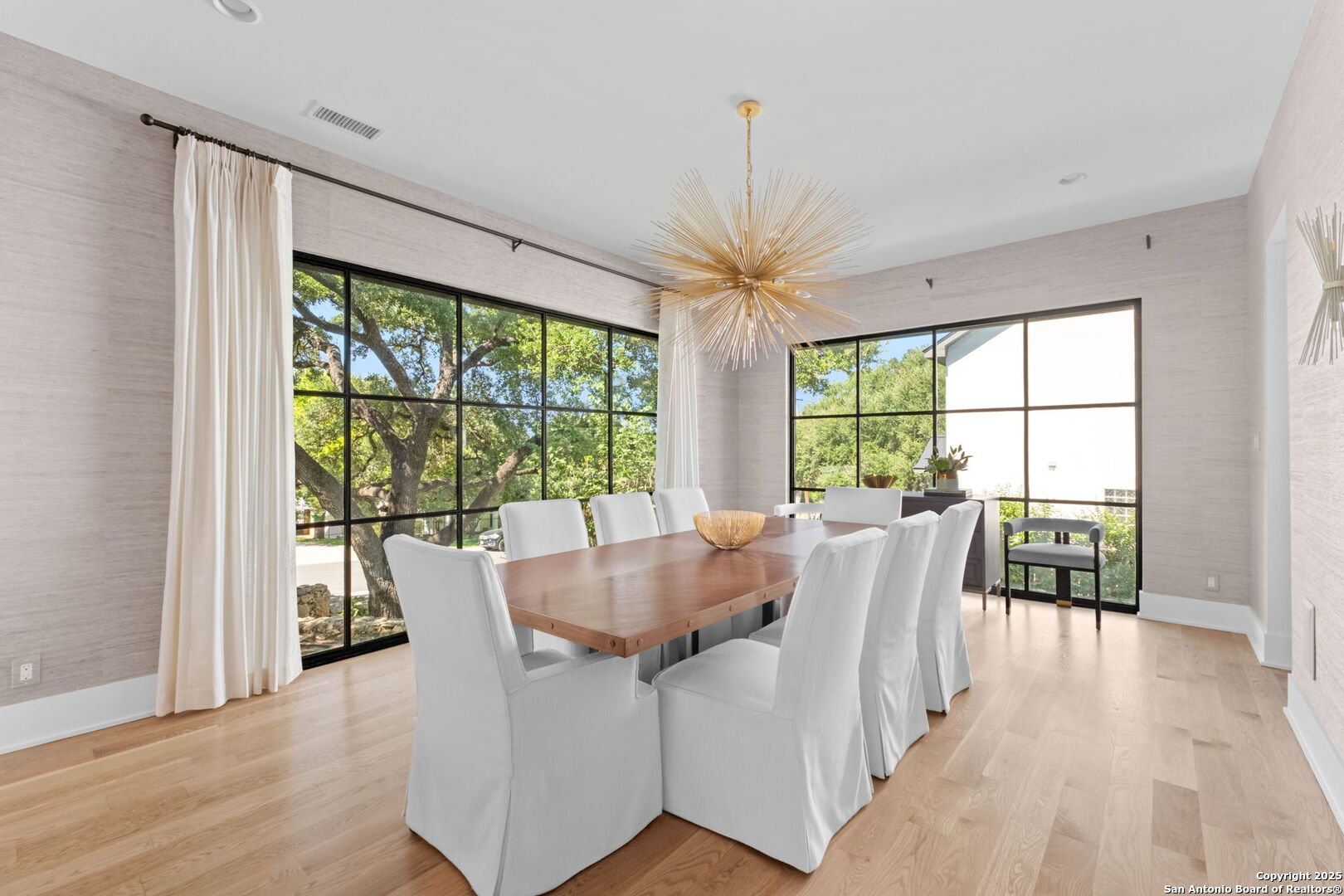 730 Elizabeth Road San Antonio, TX 78209 - Photo 6 of 37