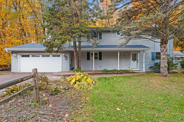 $349,900 | 3683 Austrian Lane, Suamico, WI 54313