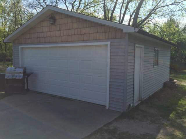 3357 North Oak Road Davison, MI 48423 - Photo 13 of 35 21145916-12.JPG