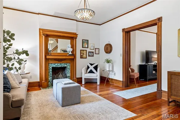 $345,000 | 3317 Indiana Avenue, St. Louis, MO 63118