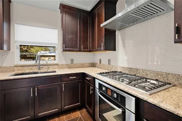 $690,000 | 7037 County Road 625, Bushnell, FL 33513