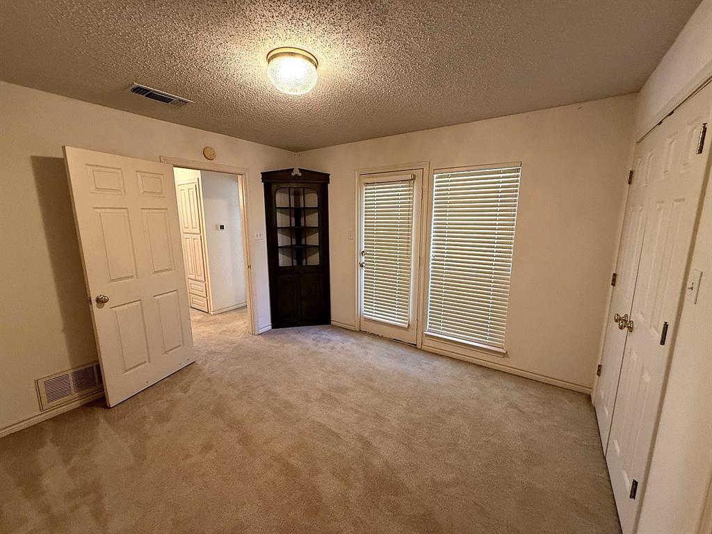 1001 Hunters Court Sanger, TX 76266 - Photo 18 of 19