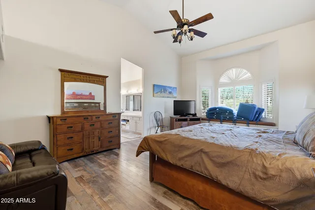 a view of a garden and trees