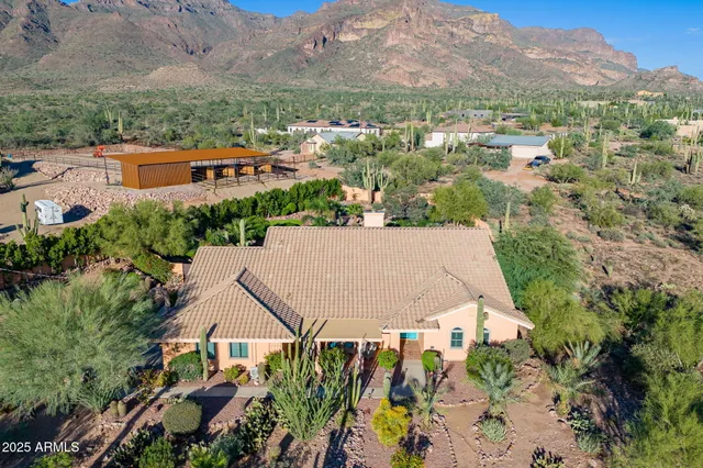 $895,000 | 10242 East Open Sky Drive, Gold Canyon, AZ 85118