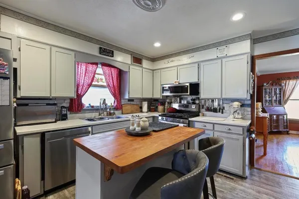 $245,000 | 2286 Jayhawk Road, Fort Scott, KS 66701