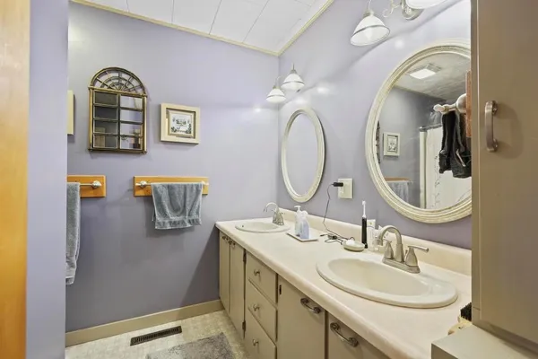 $245,000 | 2286 Jayhawk Road, Fort Scott, KS 66701