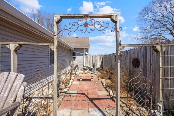 $245,000 | 2286 Jayhawk Road, Fort Scott, KS 66701