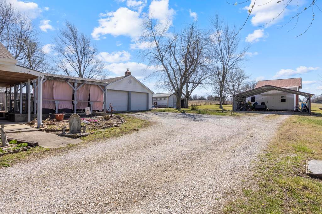 2286 Jayhawk Road Fort Scott, KS 66701 - Photo 36 of 47