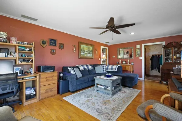 $245,000 | 2286 Jayhawk Road, Fort Scott, KS 66701